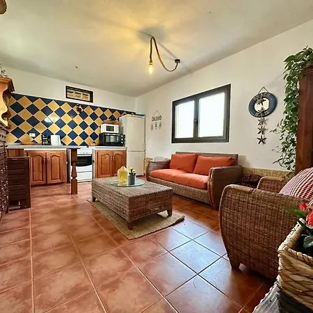 Peaceful Oasis With Magical Sea Views And A Pool *