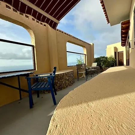 Nyaraló Peaceful Oasis With Magical Sea Views And A Pool