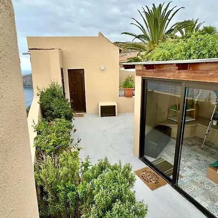 Peaceful Oasis With Magical Sea Views And A Pool * Santa Cruz de Tenerife
