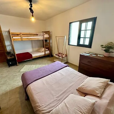 Peaceful Oasis With Magical Sea Views And A Pool Nyaraló